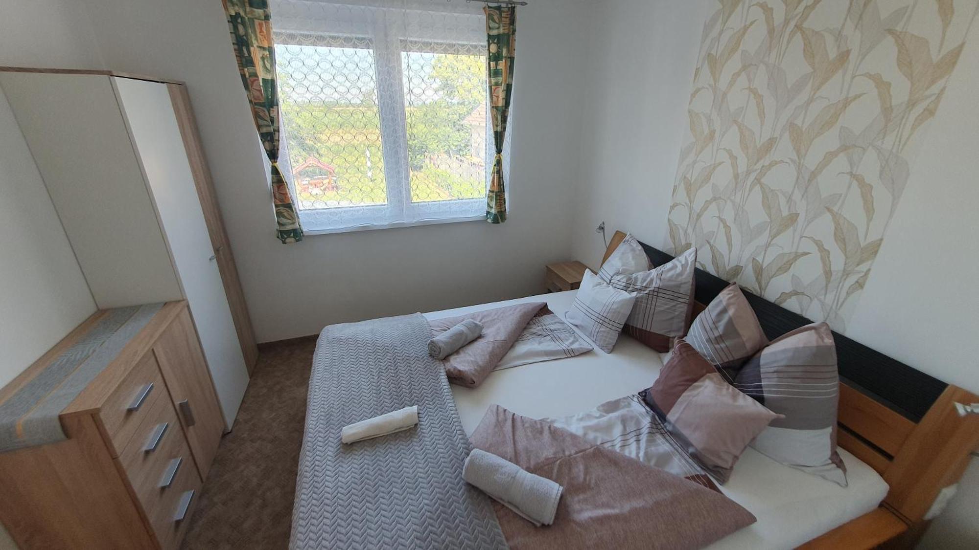 Berbe Apartman Балатонлелле Екстер'єр фото